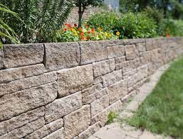 Aufwertet, seht ihr im folgenden. Santuro Mauerkultur Der Perfekte Stein Fur Jede Gartenmauer Abschussiger Garten Gartenebenen Gartenmauern