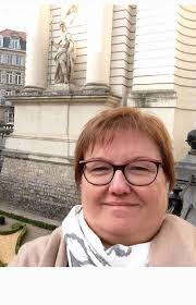 Maria glory Edgar (@maria.glory.edgar)