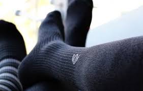 Compare 3 Of The Best Compression Socks For Air Travel Top