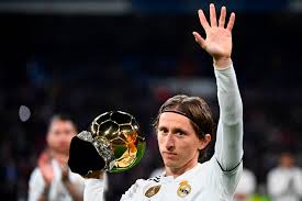 Wir sagen, wie der kroatische nationalfußballer seine freundin und schließlich ehefrau kennenlernte hat. Real Madrid Populistisch Luka Modric Und Thibaut Courtois Kontern Diego Simeone Goal Com