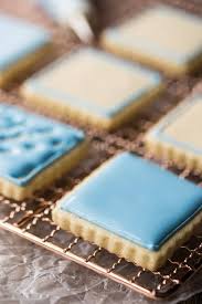 Pin By Patrice Herb On Cookies In 2020 Icing Recipe Royal Icing Recipe Best Royal Icing Recipe
