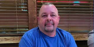 Brian Outen's Instagram, Twitter & Facebook