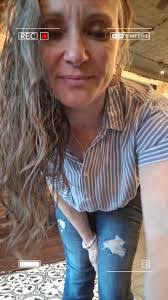 Courtney Veal's Instagram, Twitter & Facebook