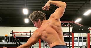 Arnold Schwarzenegger S Son Joseph Baena Spectacularly Recreates Famous Pose Irish Mirror Online arnold schwarzenegger s son joseph