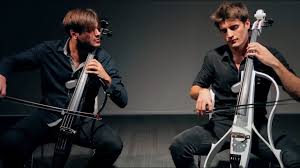 He is a member of 2cellos, along with luka šulić. 2cellos Hier Sind Die Zwei Wahnsinnigen Cellisten Und Guns N Roses