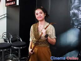 Santi juga cinta sama mas. katanya sambil menutup telponnya. Suatukala Timun Mas Ijo Angkat Tema Kekeluargaan Dan Persahabatan News Features Cinema Online