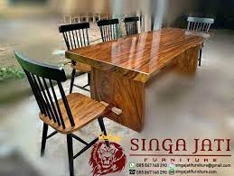 Kursi makan justin terbuat dari kayu mahoni dengan struktur yang kokoh dan elegan. Meja Kursi Kayu Trembesi Minimalis Solid Harga Murah Singa Jati