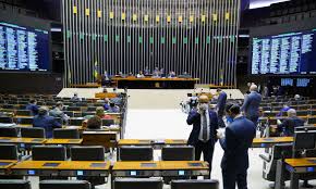 O texto amplia o valor de saque autorizado das contas de r$ 500 para r$ 998 para trabalhadores com saldo de até um salário mínimo. Camara Dos Deputados Regulamenta Sistema De Votacao Remota Agencia Brasil