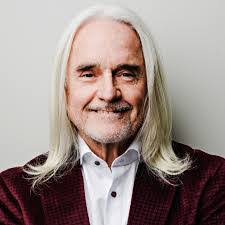 Ian Richards's Instagram, Twitter & Facebook