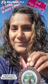 ILDSA Annual Awards for the 2024 season. Margaret Smith Open Water Swimming  Award. Annette Cullen receiving this year's award.