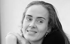 Adele szczerze o synu i samotnym macierzyństwie. Pyta jej: 'Dlaczego nie  możemy mieszkać z tatą?'