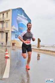 S'il fallait une preuve qu'en cinq ans, le marathon de marseille a conquis ses lettres de noblesse, tant sur le plan des participants que du public, elle a puis, dans le port autonome de marseille, kiprigut kosgei attaque, malgré un incident de parcours, il ne sera jamais repris. Courir Un Marathon En Moins De 2h50 Mode D Emploi Bien Etre Au Travail Et Developpement Personnel