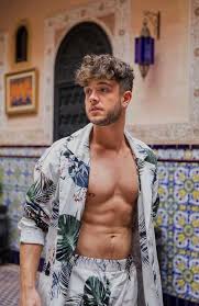 110 karat, when we wake up, dance until we die (extended versions), dance until we die, singles: Cute Singer Luca Hanni Is One Of The Sexiest Swiss Guys We Know Luca Hanni Lassige Mode Hot