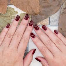 She originally started going door to door in vegas selling her polish to dancers, showgirls, and dealers until she got her big break in ny. Jennifer Dye On Twitter I Ve Been Wearing And Loving Essie Bordeaux For The Last Few Days This Shade Is A Red Carpet Favorite And Is Perfect For Fall Essielove Https T Co Benczyj0rv