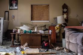 Updated several times a day thousands of visitors every month! Tornado Devastates Taylorville Residents The Daily Illini