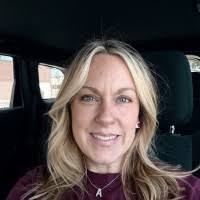 50+ "Amber Strom" profiles