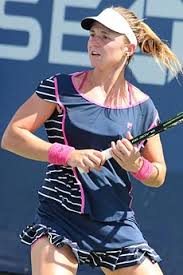 Podoroska rompió un maleficio de 12 años para las argentinas en wimbledon, podoroska saltó una valla que las tenistas argentinas no superaron en 13 años. Nadia Podoroska Wikipedia La Enciclopedia Libre