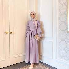 Tentang model busana wanita modis terbaru ini. 25 Model Baju Lebaran 2021 Yang Modis Kekinian Untuk Silaturahmi Updated 2021 Bukareview