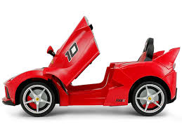 It uses the vehicle rear seat lap belt to hold the coolbox securely in place when travelling and includes a shoulder strap to make transportation easy. Ferrari California 12v Kids Electric Ride On Sports Toy Car By Rastar