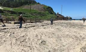 Independent contractors allow sole proprietorships to operate with fewer or even no employees. Image On Sile Akcakese Beach Drew Great Reaction News2sea