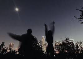 D R E A M E R S S C L U B On Instagram Do You Ever Just Listen To An Old Favorite Song Really Loud In Your Headphon Aesthetic Pictures Night Aesthetic Photo