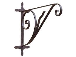 Petites annonces gratuites lanterne en fer forge lanterne vintage fer forge art déco vase fleur en lanterne en fer forge. Potence En Fer Forge Pour Lanterne A Suspendre Croix Pour Mur D Angle Vente De Lanternes D Autrefois Conforama