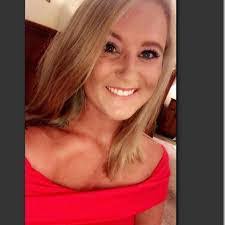 Kimberly Clouston's Instagram, Twitter & Facebook