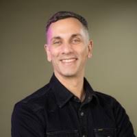 1200+ "Schaus" profiles