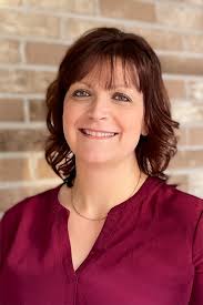 Lakeshore College Swears Board Members In & Elects Officers