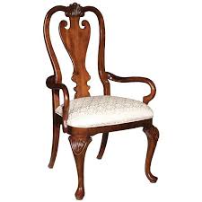 The queen anne style of furniture design developed before, during, and after the time of queen anne, who reigned from 1702 to 1714. Queen Anne Chair With Arms Off 64