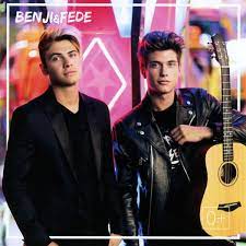 C dmda stasera non arrivo in ritardo. 0 Benji Fede Amazon De Musik