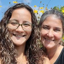 So I see everyone talking about Sullivan King and I've never really liked  him myself. But maybe I just need to be introduced to the right songs by  him. Drop your favorites