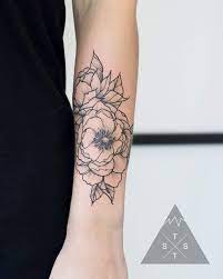 The Summit Tattoo Studio On Instagram Loving The Placement On This Tattoo Done By Vanessa Isn T She Amazing Bookings I Tattoos Pretty Tattoos Ink Tattoo