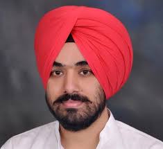 Harsimrat Badal's signature