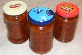 Dovleacul plăcintar este foarte gustos şi copt, nu mai vorbim de plăcinta de dovleac, dar ca dulceaţă întinsă pe o felie de pâine caldă este senzaţional. Dulceata De Dovleac Retete Culinare Preparatedevis Ro