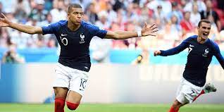 Retrouvez toutes les émissions et les matchs de football, diffusés en direct ou en différé sur les chaînes de la. Coupe Du Monde 2018 La France Acheve L Argentine Le Point