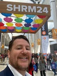 Arthur Heredia's Instagram, Twitter & Facebook