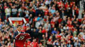 Tom heaton will undergo his medical and sign as new manchester united player in the next weeks, the deal is 'done and completed'. Eov8nn C 8hngm
