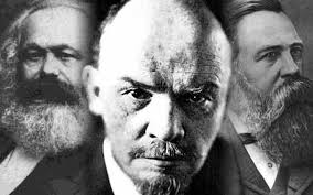 Lenin se convierte en un marxista
