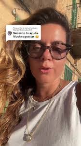 Anahy Carrasco's Instagram, Twitter & Facebook