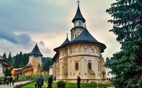 Harta interactivă a județelor din românia. 31 De CÄƒlugÄƒri De La MÄƒnÄƒstirea Putna Sunt InfectaÈ›i Cu Coronavirus