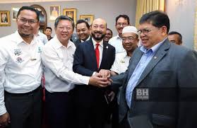 Calon menteri besar kedah belum muktamad ~ pdo sanusi menteri besar kedah yang baharu dialog rakyat: Mukhriz Kekal Menteri Besar Kedah