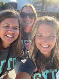 Ashlee Tucker (@ashlee_tucker)