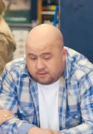 Pictures show incredible SEVEN month transformation from chubby actor to  ripped bodybuilder