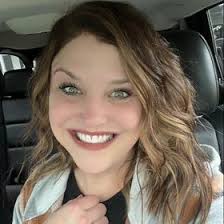 Amanda Baas's Instagram, Twitter & Facebook