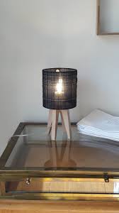 Paiement en 3x disponible à partir de 300€ d'achat. Lampe Quadripode Carreaux Adc Abat Jour Fabrication Francaise