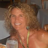 Jana Wright's Instagram, Twitter & Facebook