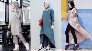 Penampilan wanita yang memang sudah berhijab pun juga pastinya akan semakin menawan. Rekomendasi Model Pakaian Terbaru Untuk Wanita Berhijab