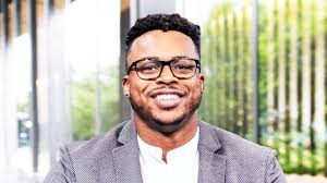 The step that needs to come before rookie investing in stocks: NFL pro