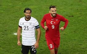 Wen stellt löw für das testspiel auf? Nationalmannschaft Deutschland Turkei Stimmen Von Low Can Draxler